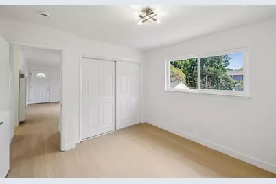 122 N Claremont St, San Mateo, CA 94401 - Photo 47
