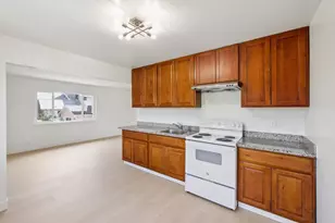 122 N Claremont St, San Mateo, CA 94401 - Photo 37