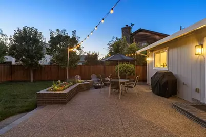 512 Keelson Cir, Redwood Shores, CA 94065 - Photo 95