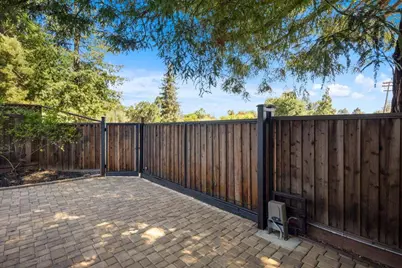 640 N San Antonio Rd, Los Altos, CA 94022 - Photo 45