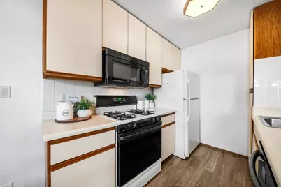 1003 San Antonio Cir 202, Daly City, CA 94014 - Photo 11