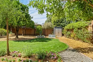 1131 King St, Redwood City, CA 94061 - Photo 33