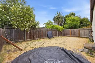 349 Spring St, Redwood City, CA 94063 - Photo 7