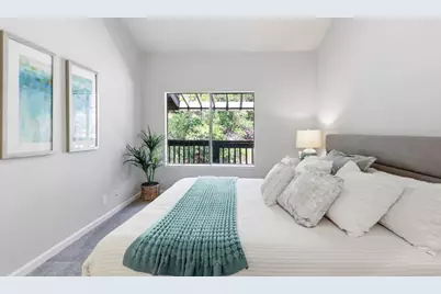 3325 Brittan Ave 10, San Carlos, CA 94070 - Photo 29