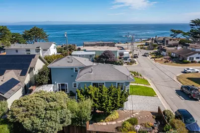 1205 Surf Ave, Pacific Grove, CA 93950 - Photo 31