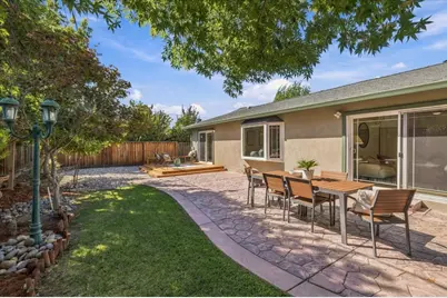 3532 Columbine Dr, San Jose, CA 95127 - Photo 17