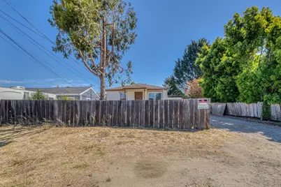 266 Manfre Rd, Watsonville, CA 95076 - Photo 3