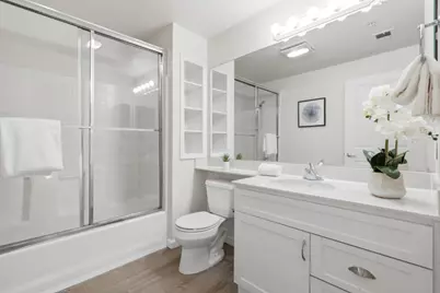 1982 W Bayshore Rd 214, East Palo Alto, CA 94303 - Photo 19