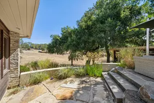 2 Buck Meadow Dr, Portola Valley, CA 94028 - Photo 105