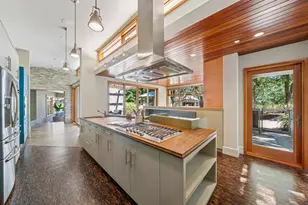 2 Buck Meadow Dr, Portola Valley, CA 94028 - Photo 21
