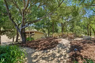 2 Buck Meadow Dr, Portola Valley, CA 94028 - Photo 97