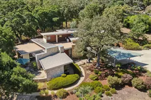 2 Buck Meadow Dr, Portola Valley, CA 94028 - Photo 5