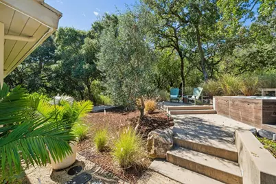 2 Buck Meadow Dr, Portola Valley, CA 94028 - Photo 89
