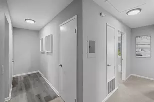 2599 Easton Ln 108, San Jose, CA 95133 - Photo 17