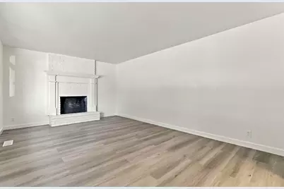726 Muir Dr, Mountain View, CA 94041 - Photo 7