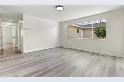 726 Muir Dr, Mountain View, CA 94041 - Photo 23