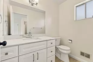 726 Muir Dr, Mountain View, CA 94041 - Photo 35