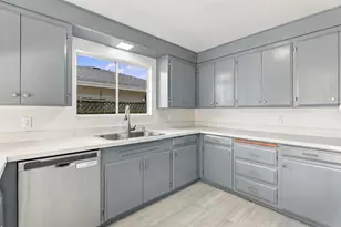 726 Muir Dr, Mountain View, CA 94041 - Photo 13