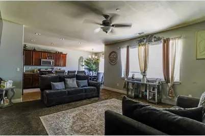 646 Luna Way, Soledad, CA 93960 - Photo 5