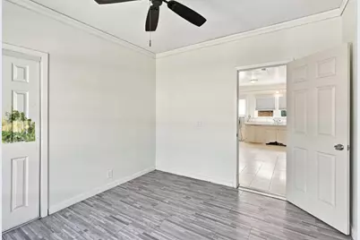 723 H St, Los Banos, CA 93635 - Photo 33