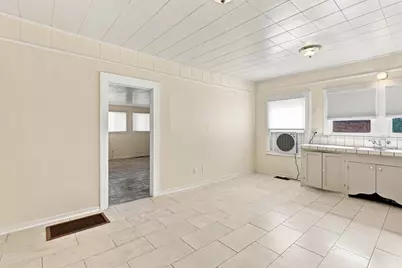 723 H St, Los Banos, CA 93635 - Photo 17