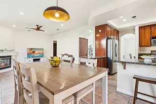 18120 Jaguar Ct, Los Angeles, CA 91335 - Photo 15