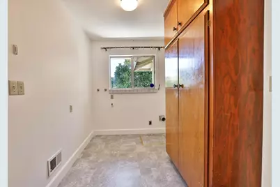 1437 Robsheal Dr, San Jose, CA 95125 - Photo 21