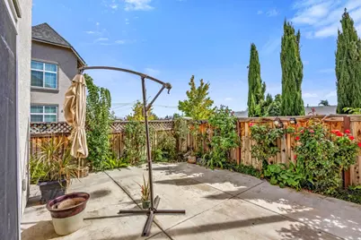 135 Springtime Cir, Hollister, CA 95023 - Photo 7