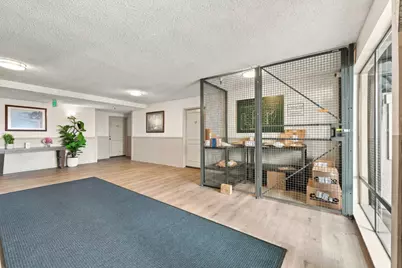 240 N Bayshore Blvd 307, San Mateo, CA 94401 - Photo 15