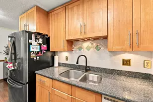 240 N Bayshore Blvd 307, San Mateo, CA 94401 - Photo 5