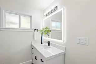 38 Bishop Ln, Menlo Park, CA 94025 - Photo 11