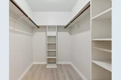 675 Sharon Park 307, Menlo Park, CA 94025 - Photo 21