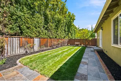 1005 Iris Ave, Sunnyvale, CA 94086 - Photo 39
