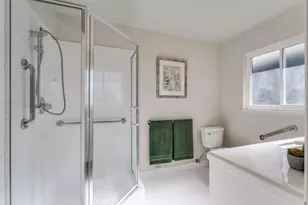 Hillside Dr, Burlingame, CA 94010 - Photo 27