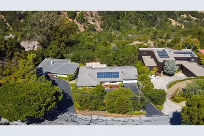 Hillside Dr, Burlingame, CA 94010 - Photo 47
