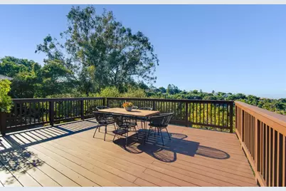 Hillside Dr, Burlingame, CA 94010 - Photo 35