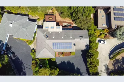 Hillside Dr, Burlingame, CA 94010 - Photo 49
