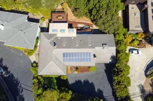 Hillside Dr, Burlingame, CA 94010 - Photo 49