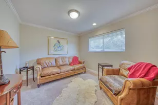 22305 Davenrich St, Salinas, CA 93908 - Photo 19