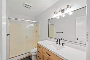 250 Forest Ridge Rd 42, Monterey, CA 93940 - Photo 35