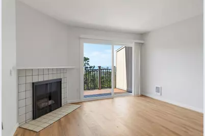 250 Forest Ridge Rd 42, Monterey, CA 93940 - Photo 17