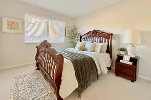 12498 Sumner Dr, Saratoga, CA 95070 - Photo 15