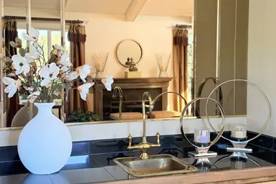 12498 Sumner Dr, Saratoga, CA 95070 - Photo 7