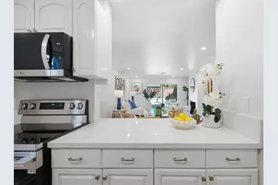 633 Forest Ave, Palo Alto, CA 94301 - Photo 11