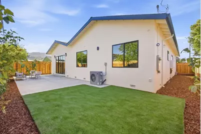 5088 Emiline Dr, San Jose, CA 95124 - Photo 41