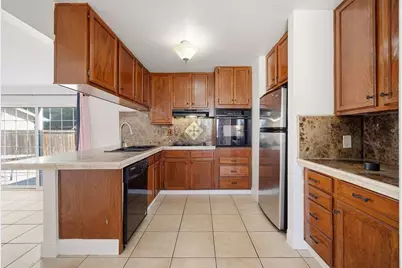 758 Candlestick Way, San Jose, CA 95127 - Photo 5