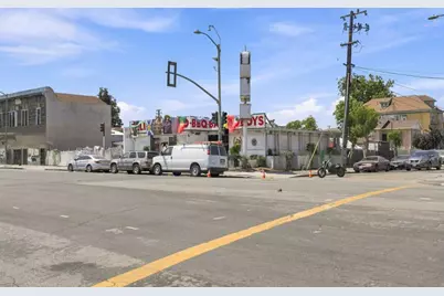 2633 San Pablo Ave, Oakland, CA 94612 - Photo 31