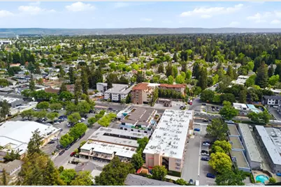 914 Woodside Rd, Redwood City, CA 94061 - Photo 35