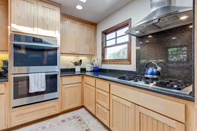 184 S Cragmont Ave, San Jose, CA 95127 - Photo 9