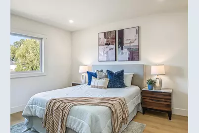 5166 Barron Park Dr, San Jose, CA 95136 - Photo 27
